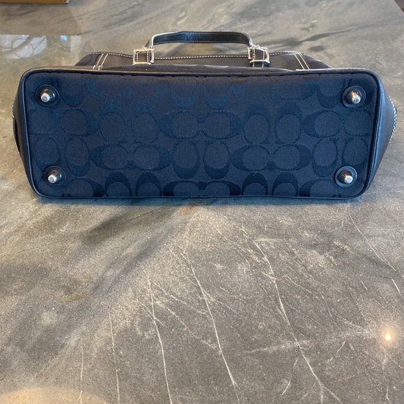 Coach Black Handbag - Picture 5 of 11